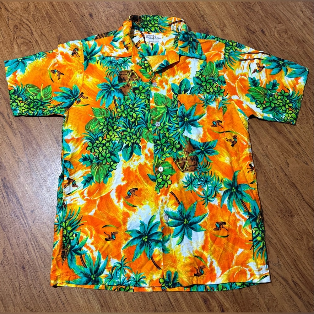 Vintage 60s Hukilau Fashions Hawaiian Shirt Floral Surf Coconut Plumeria Aloha